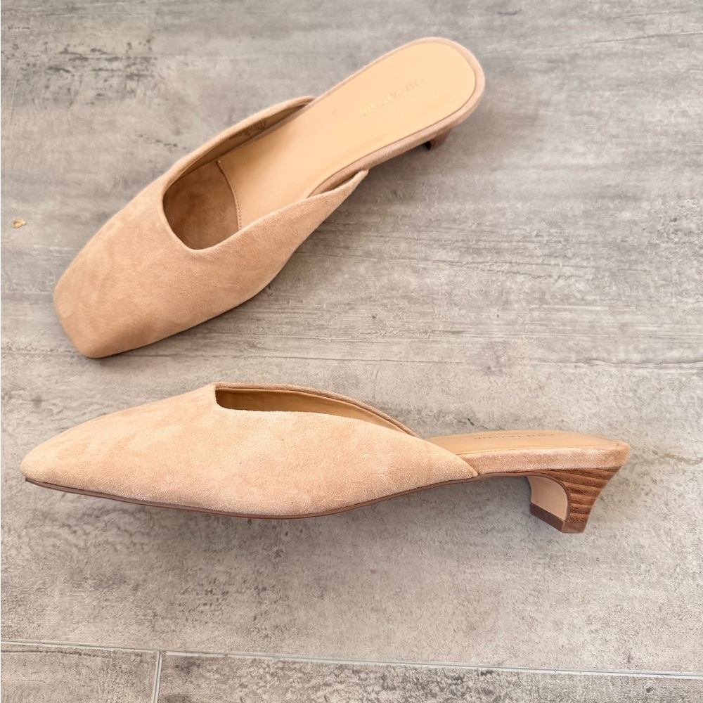 Ann Taylor Suede Kitten Heel Mule Pump Size 7 - Picture 8 of 11